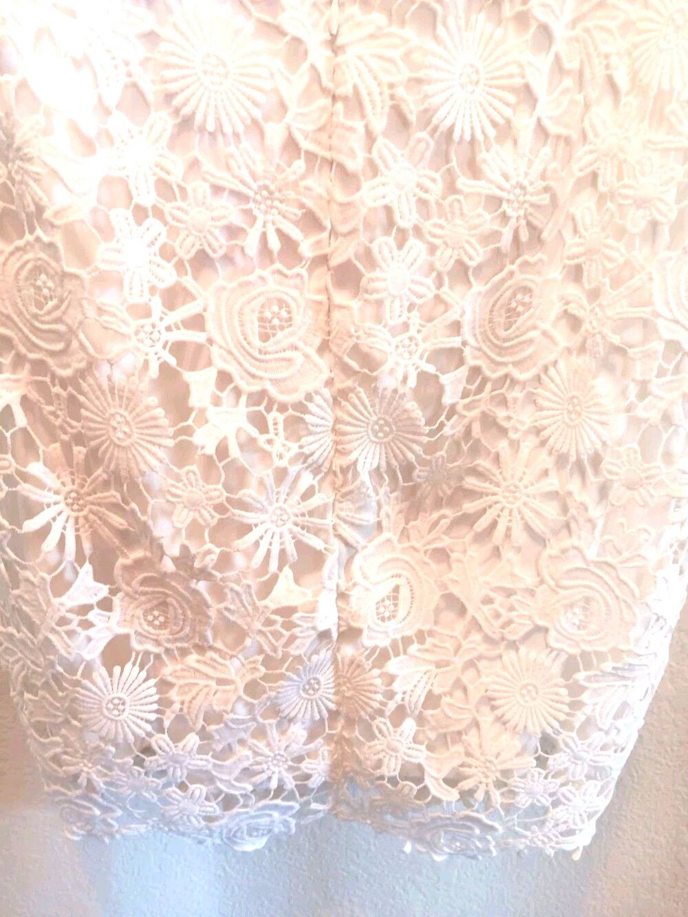 Lulus White Crochet Floral Lace Open Back Mini Dress Cap Sleeve Bridal Size M - Picture 7 of 11